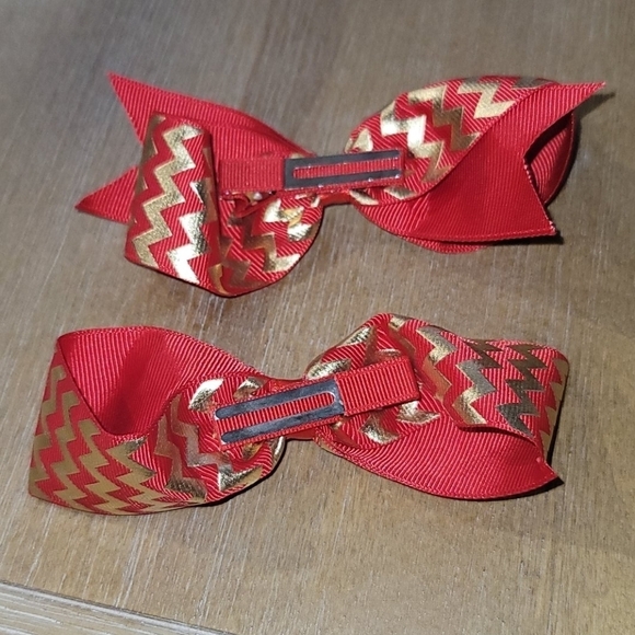 NWT Shimmy Shimmy Inc.. Holiday bows - Picture 2 of 2